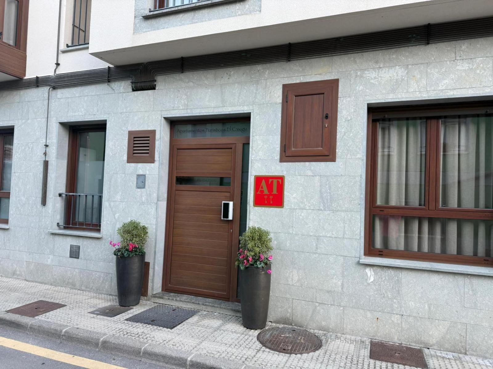Apartamentos El Caxigu Аренас де Кабралес Екстериор снимка