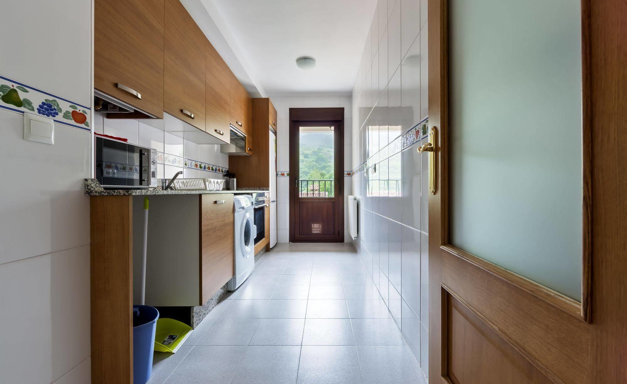 Apartamentos El Caxigu Аренас де Кабралес Екстериор снимка